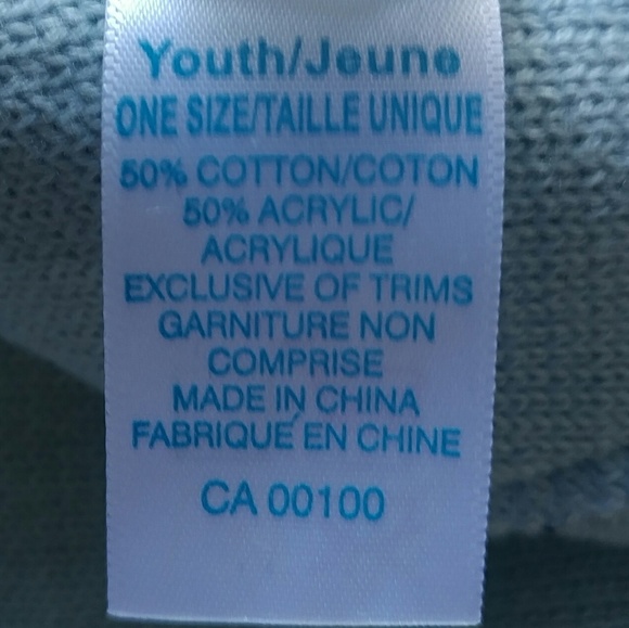 Vancouver 2010 Olympics Youth Hat & Mittens - Picture 4 of 6